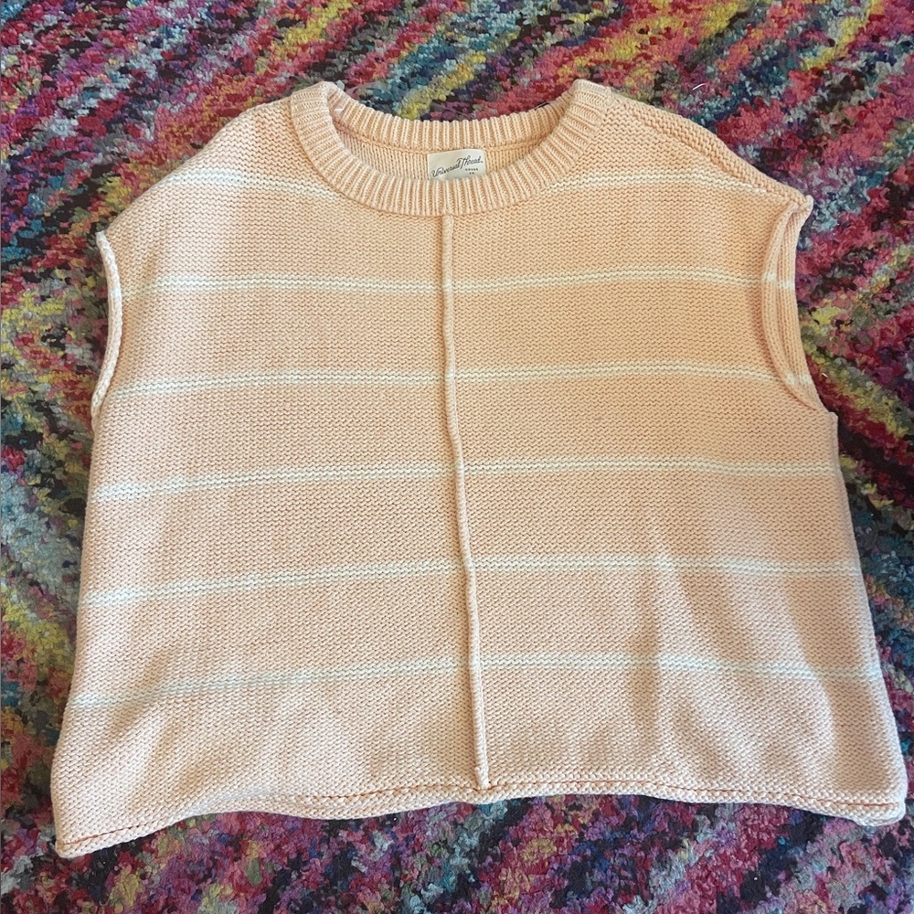 Universal Thread Womens Size M Striped Crewneck